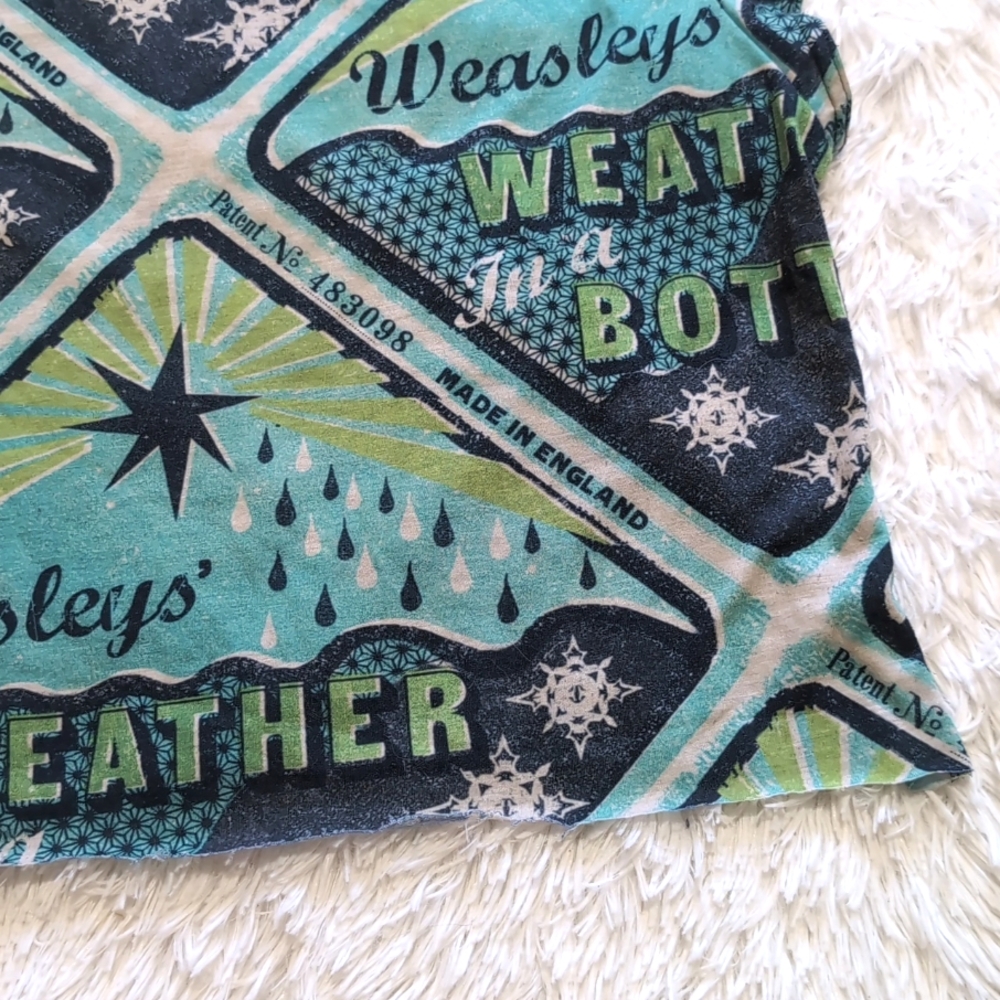 Blackmilk Harry Potter Weasley's Weather in a Bottle Cropped Tee - Picture 9 of 11